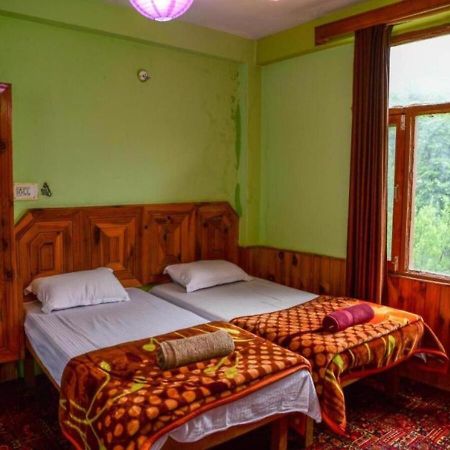 Hostel Yolo Backpackers Max - Manali Exteriér fotografie