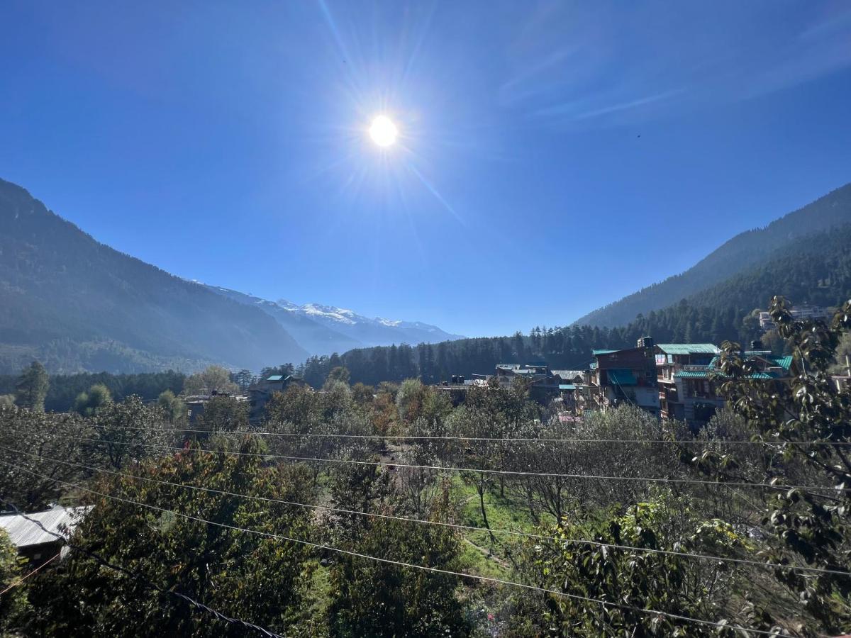 Hostel Yolo Backpackers - Manali Exteriér fotografie