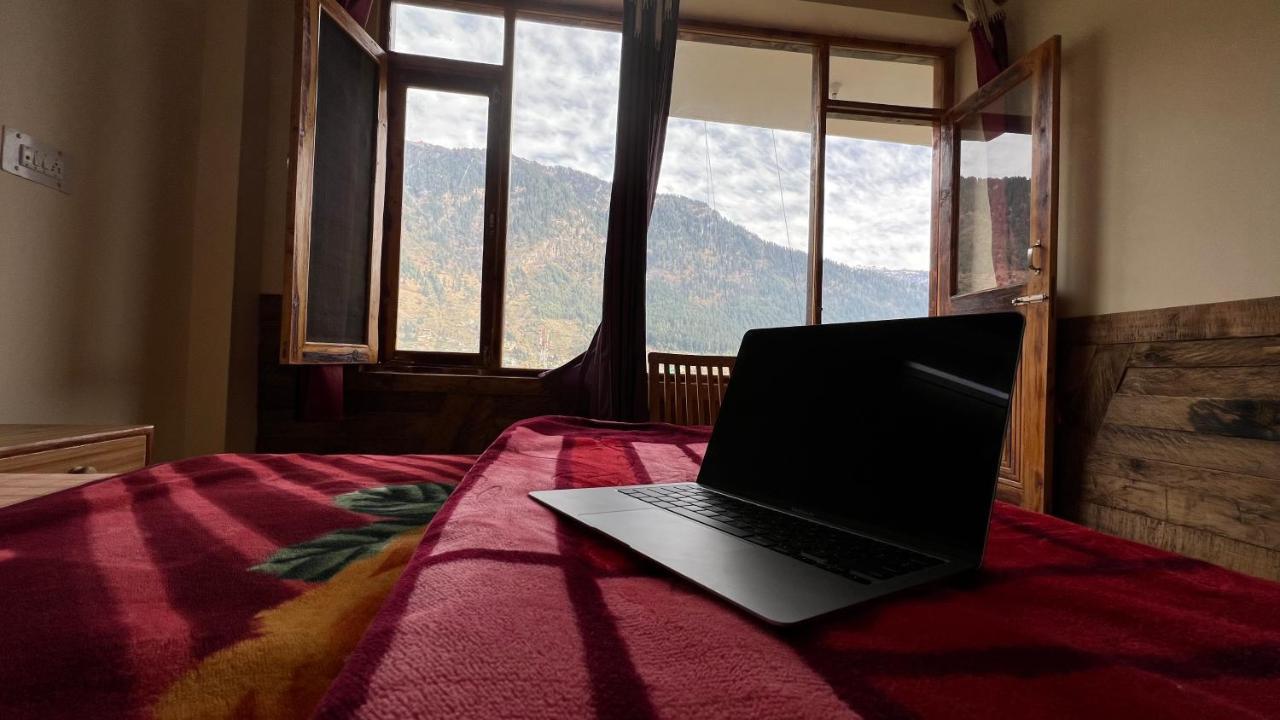 Hostel Yolo Backpackers Max - Manali Exteriér fotografie