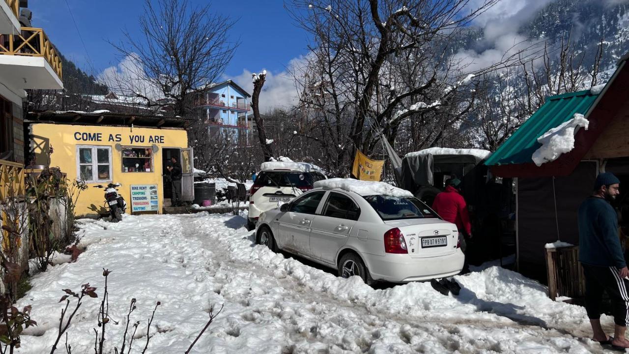 Hostel Yolo Backpackers - Manali Exteriér fotografie