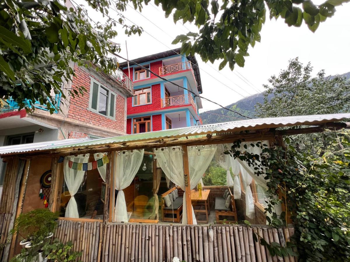 Hostel Yolo Backpackers Max - Manali Exteriér fotografie