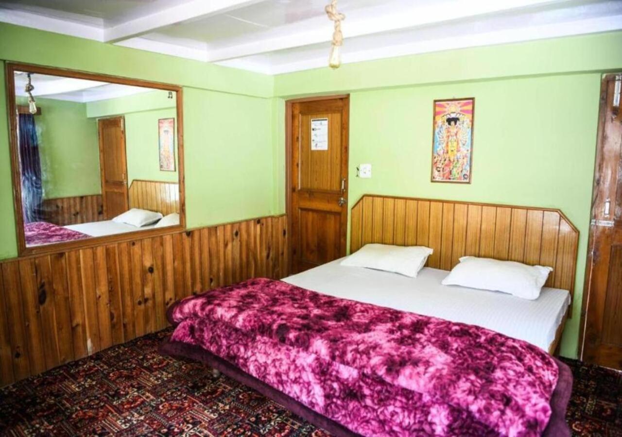 Hostel Yolo Backpackers Max - Manali Exteriér fotografie